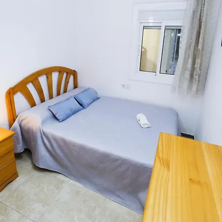 Adrian Planetcostadorada Apartment La Pineda